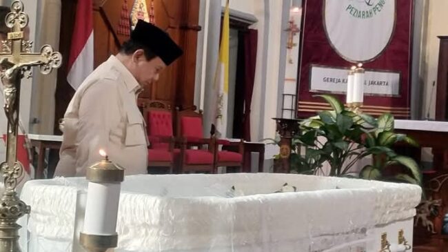 Beliau Selalu Bekerja untuk Rakyat Kecil, Kenang Prabowo terhadap Mendiang Mgr. Petrus Turang