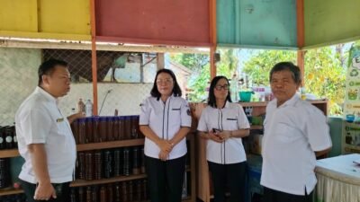 Inovasi SMAN 7 Manado dari Sisa Sampah MBG Berlanjut: Setelah Sabun Batang dan Cair, Kini Lilin dan Shampo