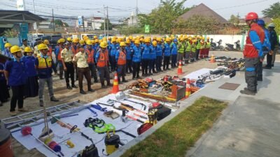 PLN UP3 Gorontalo Teguhkan Komitmen Keandalan Layanan Melalui Apel Gelar Peralatan dan Pasukan